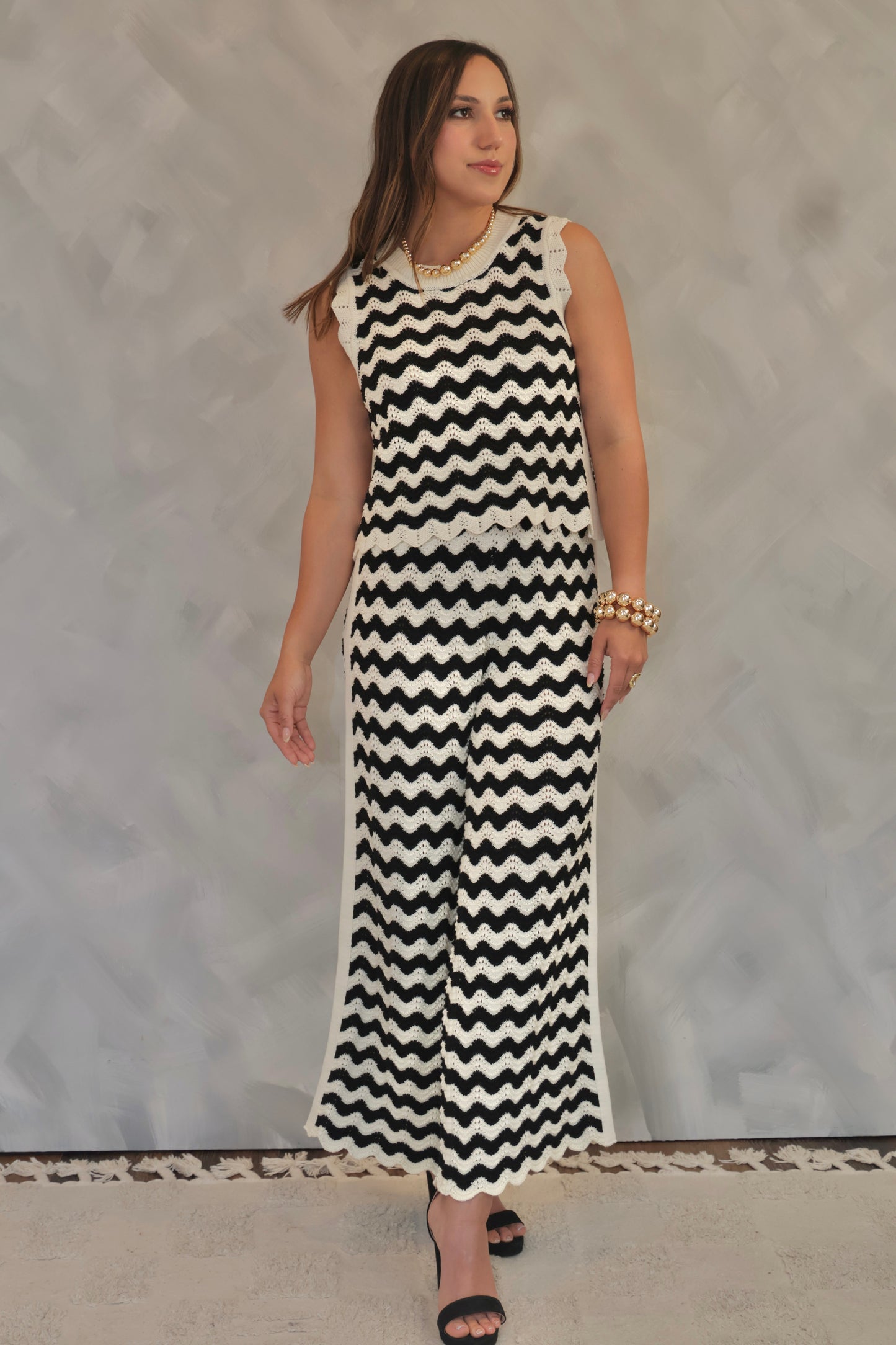 The Black and White Chrochet Set